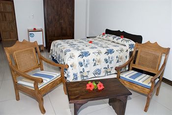 Augerine Guest House Beau Vallon  Kültér fotó